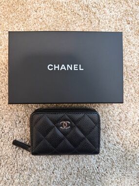CHANEL Quilted Caviar Leather Zip Card Holder Wallet